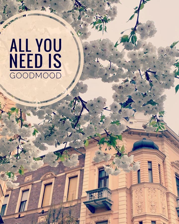 Goodmood Apartment Дебрецен Екстер'єр фото